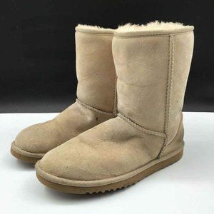 UGG Sheepskin warm winter tan beige BOOTS - SIZE 6W